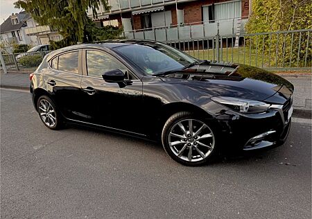 Mazda 3 2.0 SKYACTIV-G 120 Signature Scheckheft Vollst