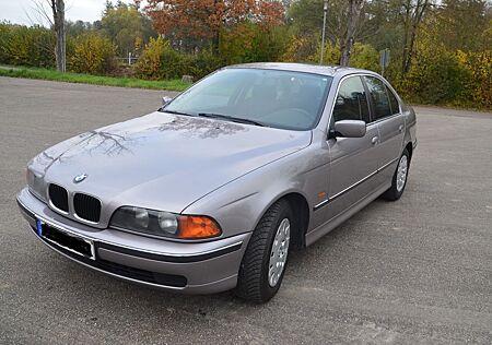 BMW 520i Klima AHK 113tkm Top Zustand