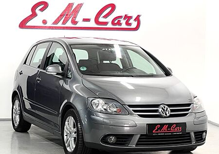 VW Golf Volkswagen Plus V Tour*NAVI*SHZG*PDC*KLIMA*MFL*ALU*
