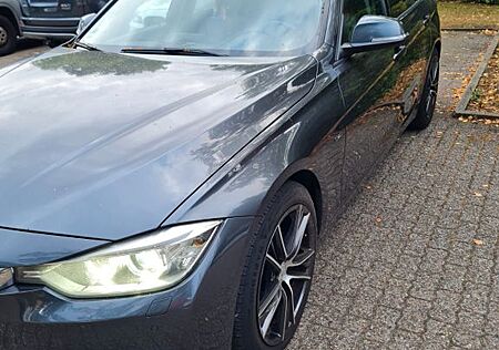 BMW 328i Sport Line Sport Line