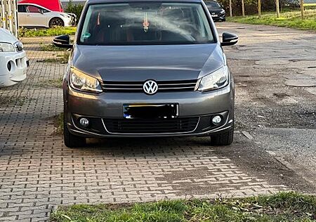 VW Touran Volkswagen 1.4 TSI DSG MATCH