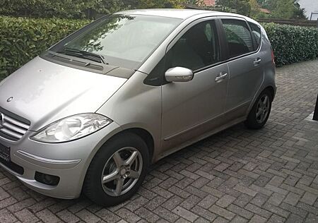 Mercedes-Benz A 170 ELEGANCE Elegance, Grau