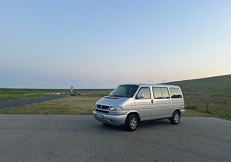 VW T4 Multivan Volkswagen 2,5 TDI