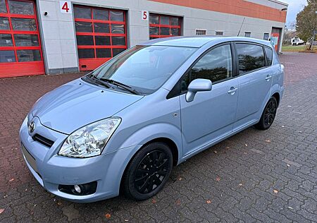 Toyota Corolla Verso 2.2 D-4D Sol 7-Sitzer Klima AHK