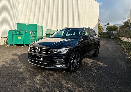 VW Tiguan Volkswagen 2.0 TSI 132kW DSG 4MOTION Highline Hi...