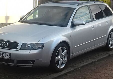 Audi A4 2.0 FSI Avant +S-Line+BOSE+Navi+SD