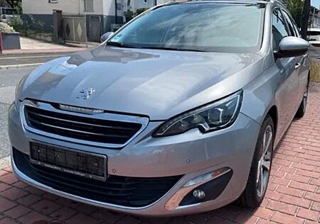 Peugeot 308 Allure 125 THP Allure