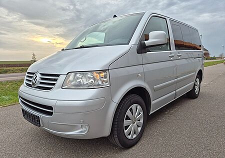 VW T5 Multivan Volkswagen 2.5 Diesel "AHK"Navi"