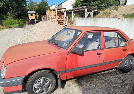 Opel Ascona C