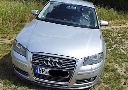 Audi A3 2.0 FSI S line TÜV NEU