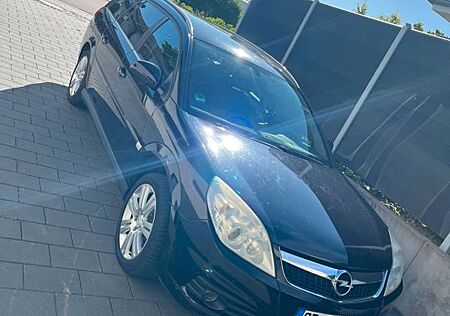 Opel Vectra Caravan 1.9 CDTI 88kW -