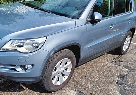 VW Tiguan Volkswagen 2.0 TSI Automatik 4MOTION Track & Fie...