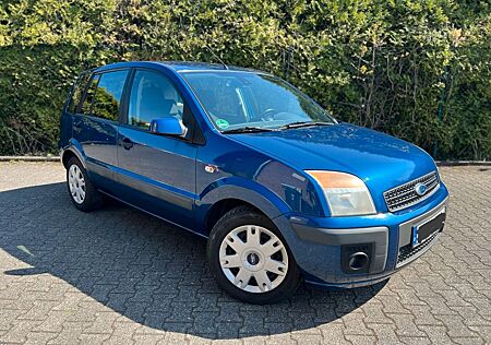 Ford Fusion Fun X