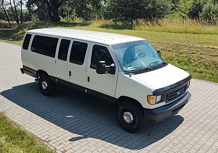 Ford Econoline E-350 XL Superduty