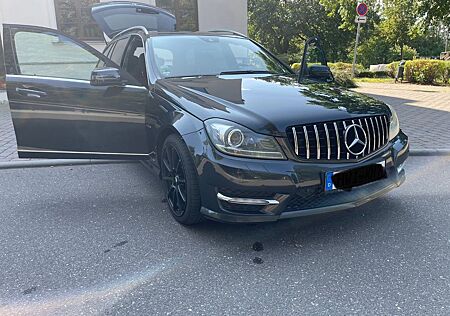 Mercedes-Benz C 250 CDI AMG Line/Ausstattung Autom.