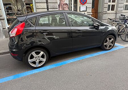 Ford Fiesta 1,0 EcoBoost 74kW S/S SYNC Edition SY...