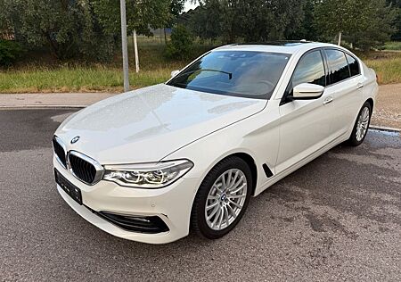 BMW 530 d Sport Line/KeylessGo/Schiebedach/SoftClose