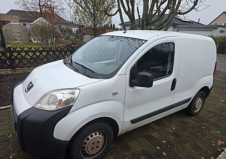 Peugeot Bipper in gutem Zustand