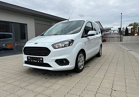 Ford Tourneo Courier Trend