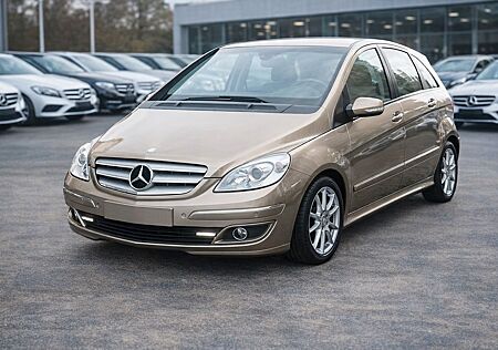 Mercedes-Benz B 200 Turbo Automatik / Lamellen / Ledersitze