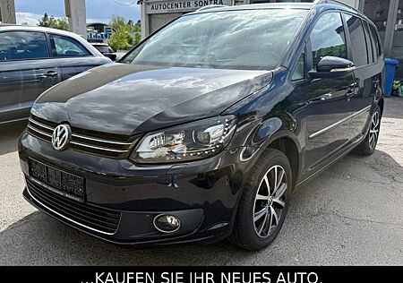 VW Touran Volkswagen Highline BMT*Navi*Xenon*Leder*Kamera*Stan