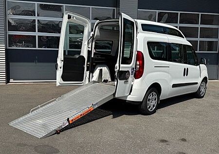 Fiat Doblo 1.6 SX Maxi XL Hochdach Rollstuhlrampe