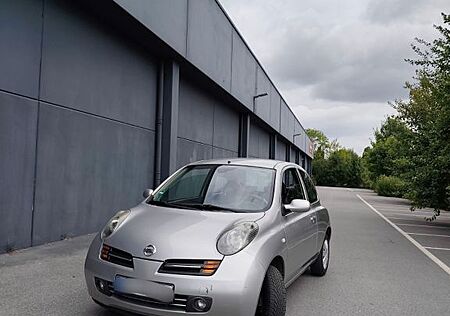 Nissan Micra 1.4 88ps Tüvneu Sitzheizung Klimaautomatik
