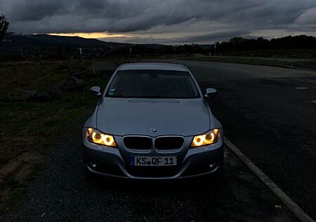 BMW 318i -