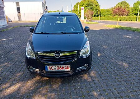 Opel Agila 1.2 Edition,Tüv Neu