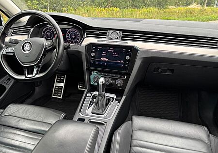 VW Passat Alltrack Volkswagen 2.0 TDI SCR 140kW DSG 4MOT A...