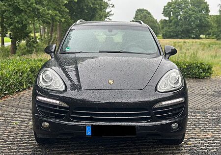 Porsche Cayenne 3.0 Diesel Scheckheft, HU, extra Felgen