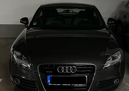Audi TT Coupe 2.0 TDI quattro - S-line