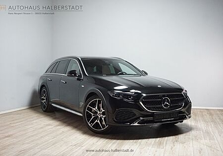 Mercedes-Benz E 300 de All-Terrain 4Matic Superscreen/Pano/AHK