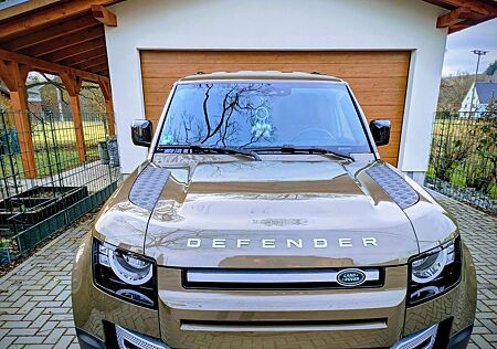 Land Rover Defender 3.0 D200 MHEV 110 -