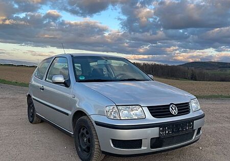 VW Polo Volkswagen 1.4 MPI TÜV NEU / KLIMAANLAGE