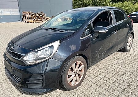Kia Rio 1.2 83PS NR 60735