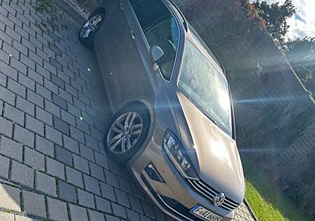 VW Golf Sportsvan Volkswagen 1.4 TSI DSG Highline BMT Highline