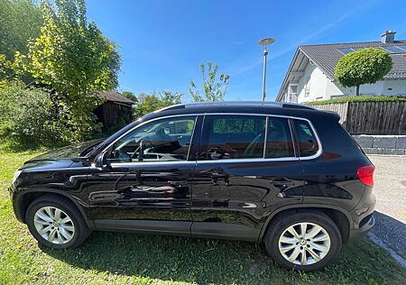 VW Tiguan Volkswagen 2.0 TSI 147kW 4MOTION Sport & Style S...