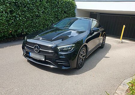 Mercedes-Benz E 200 E200 - Junge St. - Night P. - AMG L. - Garantie