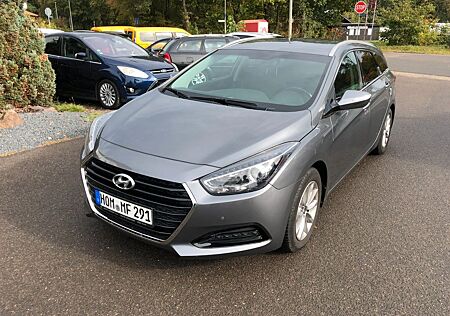 Hyundai i40 cw blue Trend