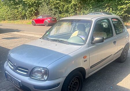 Nissan Micra 1.0 Style Style