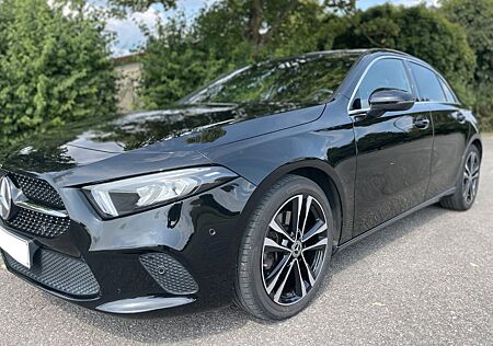 Mercedes-Benz A 220 Line Progressive Edition 19