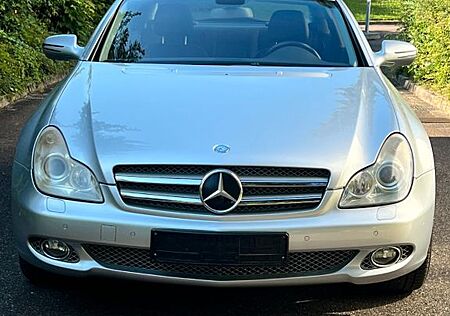 Mercedes-Benz CLS 500 - DEUTSCHES FAHRZEUG, MOPF, TÜV NEU