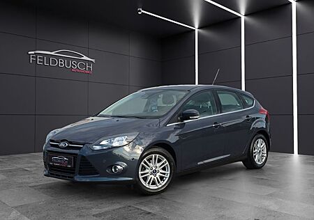 Ford Focus Titanium"Garantie-TÜV/ServiceNEU"1.Hand