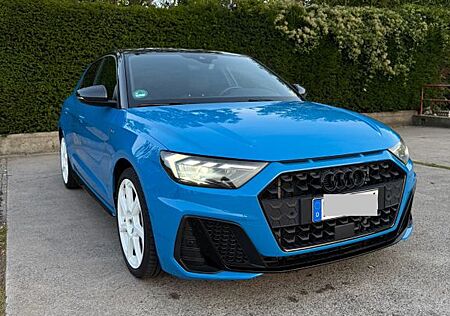 Audi A1 Sportback Edition One / S line / Dynamik