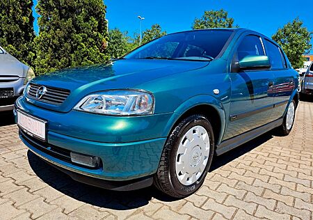 Opel Astra 1.2 16V Selection - aus Opa Heinz' Garage