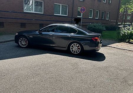 BMW 530d A Luxury Line Luxury Line
