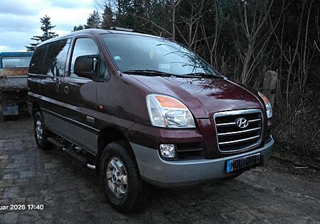 Hyundai H-1 Starex