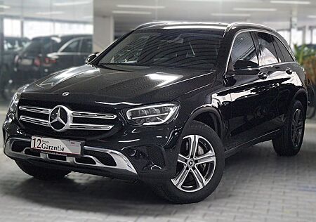 Mercedes-Benz GLC 300 e 4MATIC*DISTRONIC*LED*AHK*1 HAND*