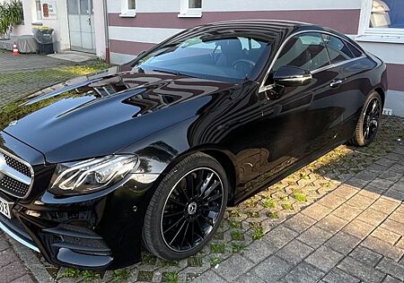 Mercedes-Benz E 200 Coupé , Automatik